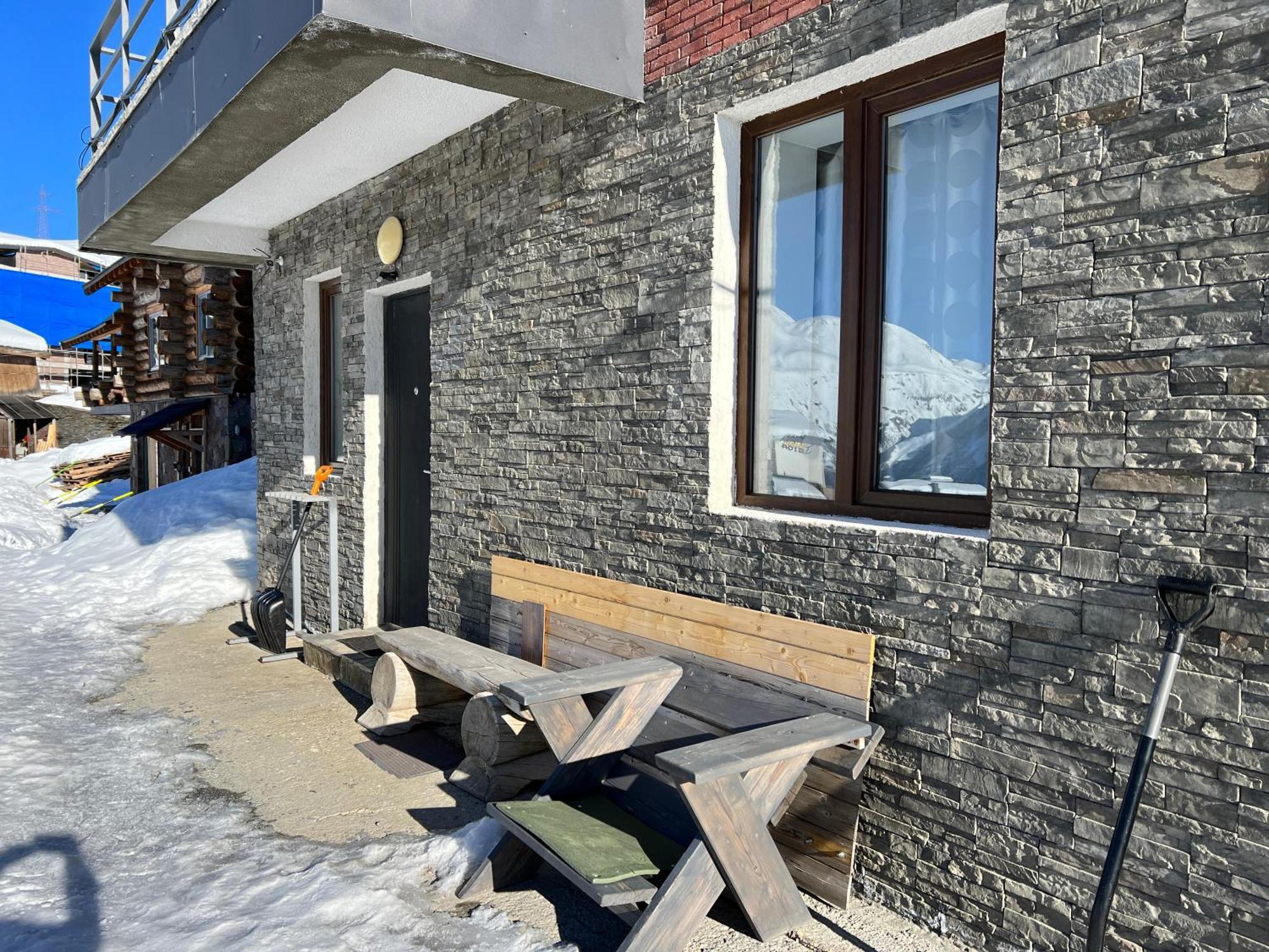 Mountain Cricket Chalets And Apartments Gudauri Phòng bức ảnh