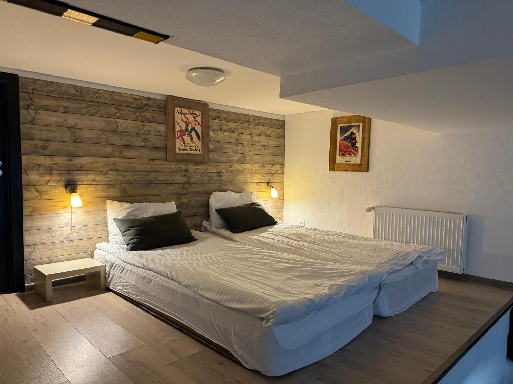 Mountain Cricket Chalets And Apartments Gudauri Ngoại thất bức ảnh