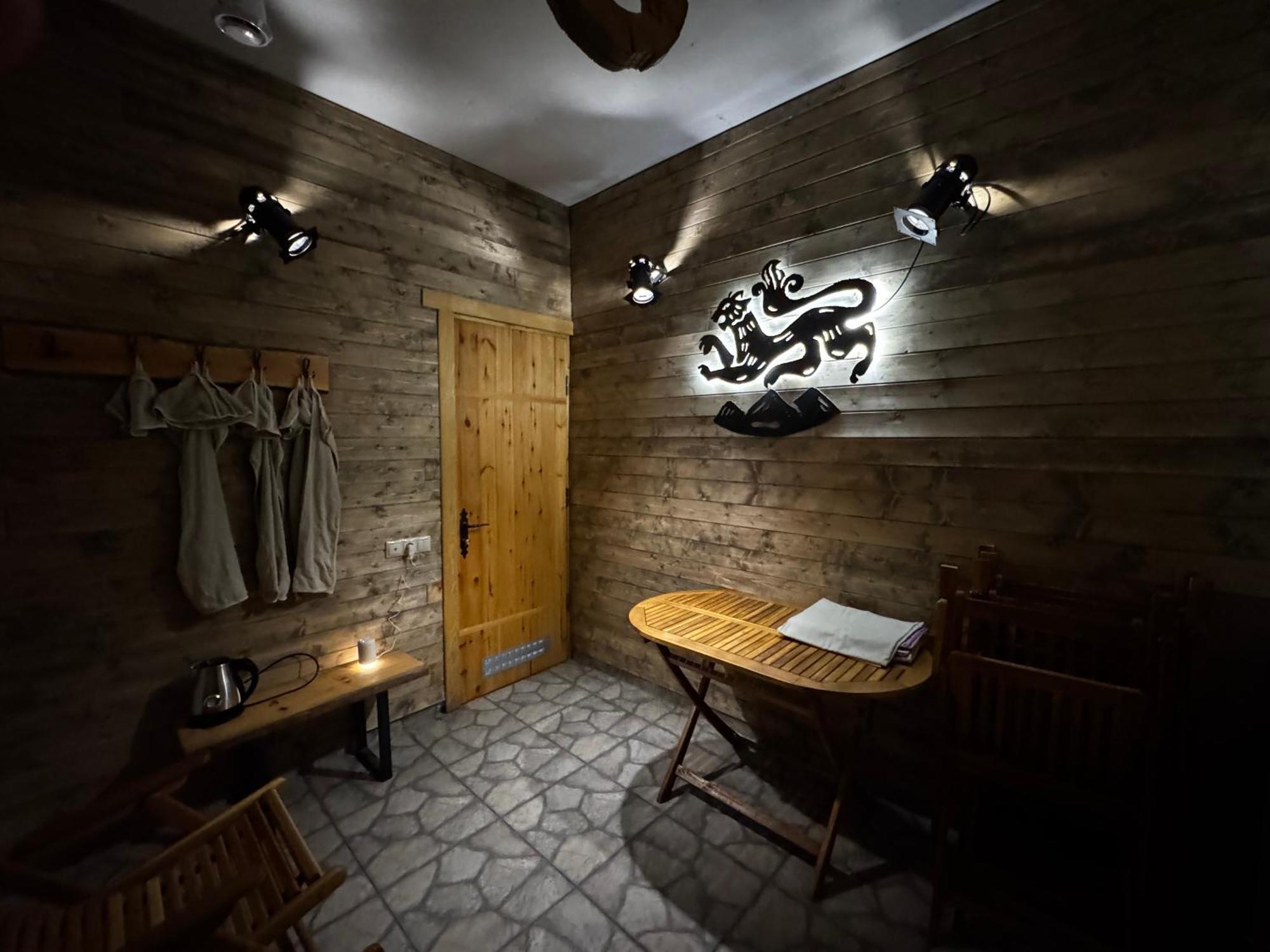 Mountain Cricket Chalets And Apartments Gudauri Ngoại thất bức ảnh